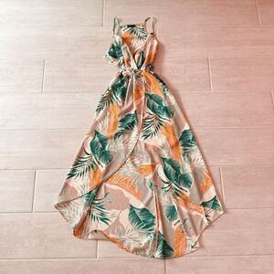 Scobe Asymmetrical Dress Tulip Cut Tropical V Neck Loose Vacation M Palm Leaf